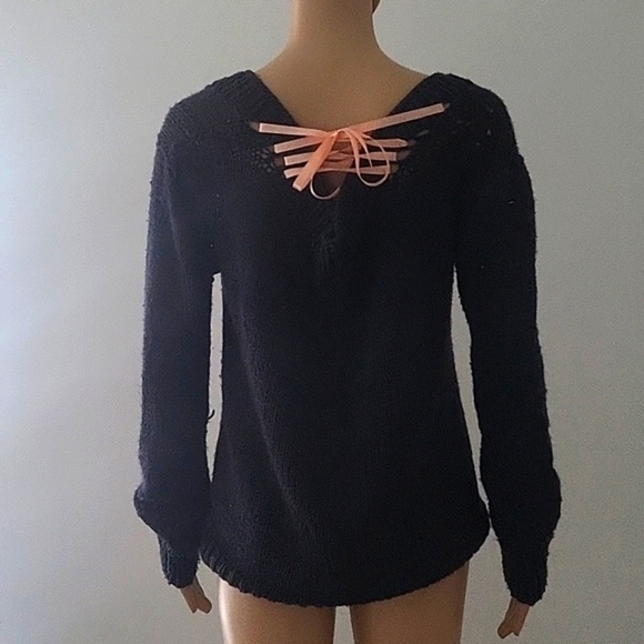 Devil May Wear Knit Sweater - Picture 2 of 5